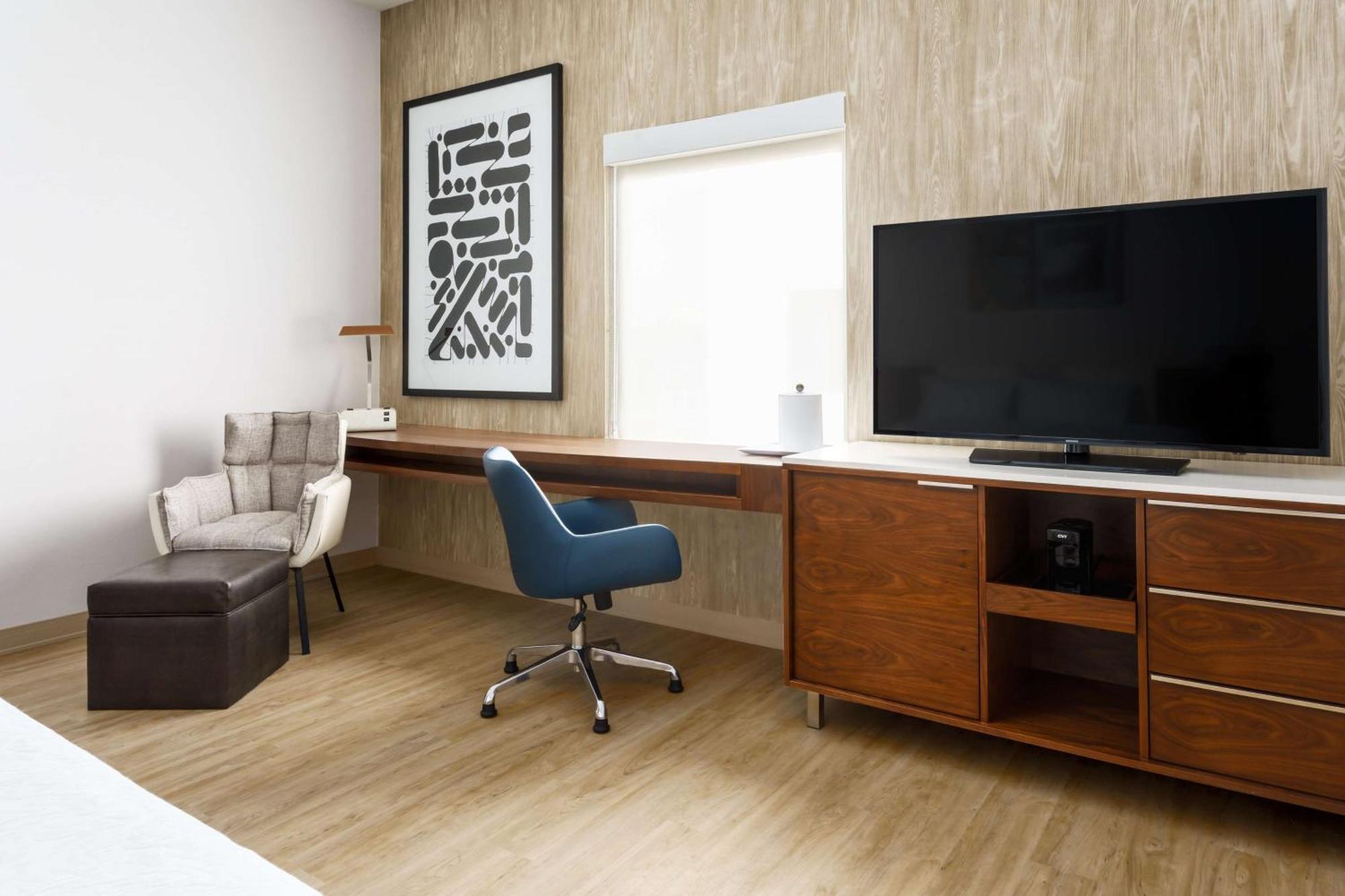 Hampton Inn & Suites Санта-Моника Экстерьер фото